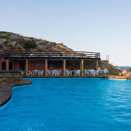 Cap Sa 68 * Begur